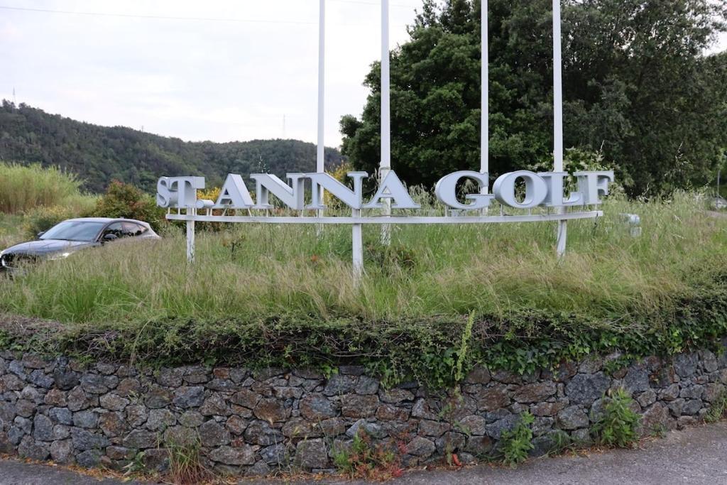 Appartement Dans Un Terrain De Golf, 5 Min De La Mer En Voiture, Parking Gratuit Cogoleto Luaran gambar