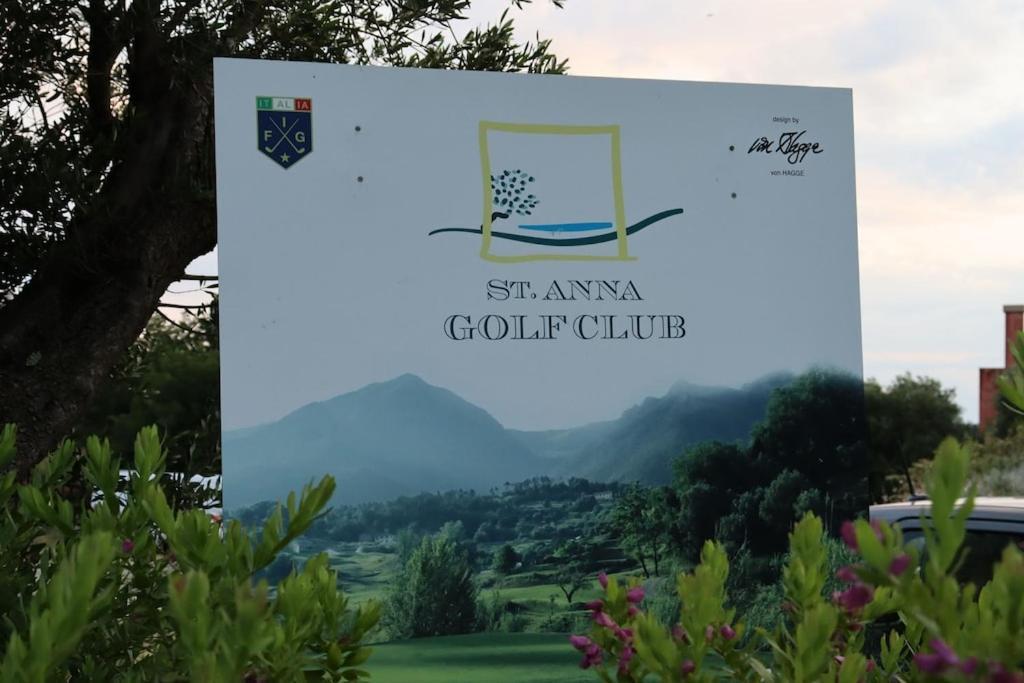 Appartement Dans Un Terrain De Golf, 5 Min De La Mer En Voiture, Parking Gratuit Cogoleto Luaran gambar